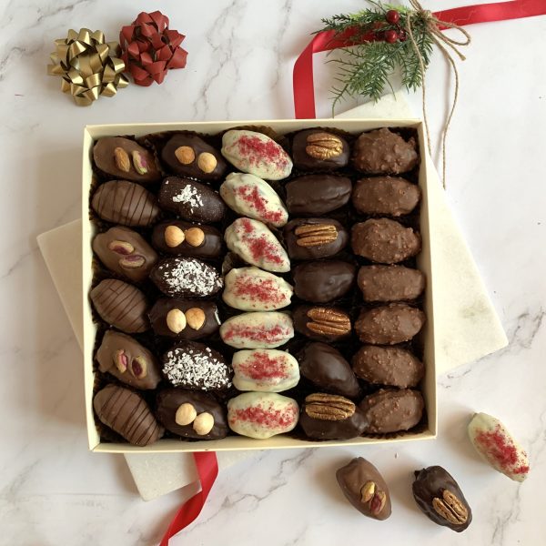 Large Sharing Chocolate Dates Gift Box - Elate Chocolates and Dates